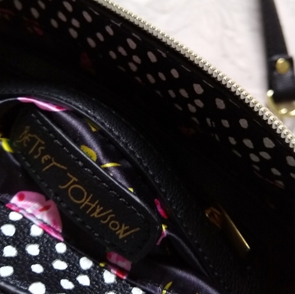 🆕️ Very Rare Betsey Johnson Elegant Rotary Phone Bag - Picture 6 of 10